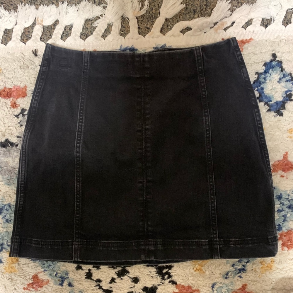 Wild fable skirt size 6
